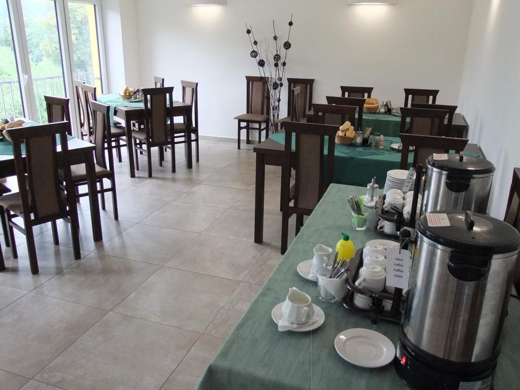 Hotel Formule Decin Dış mekan fotoğraf